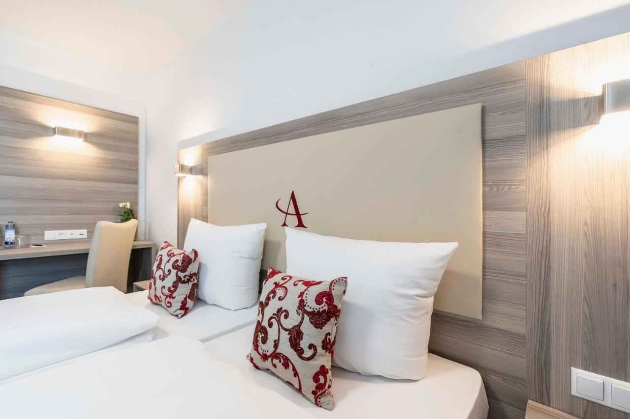 Double Room,1091350743:JPEG