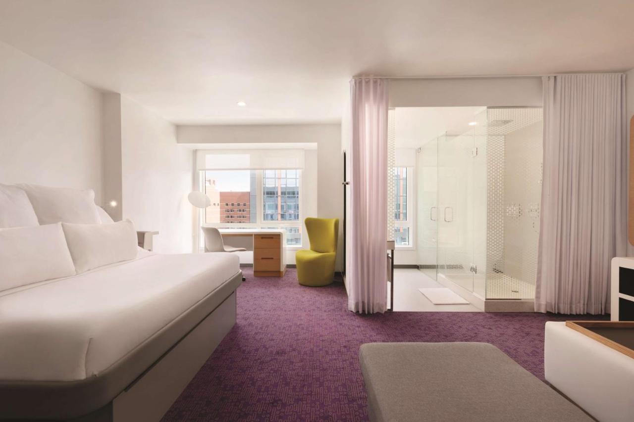 First Class Zimmer mit Kingsize-Bett – barrierefrei