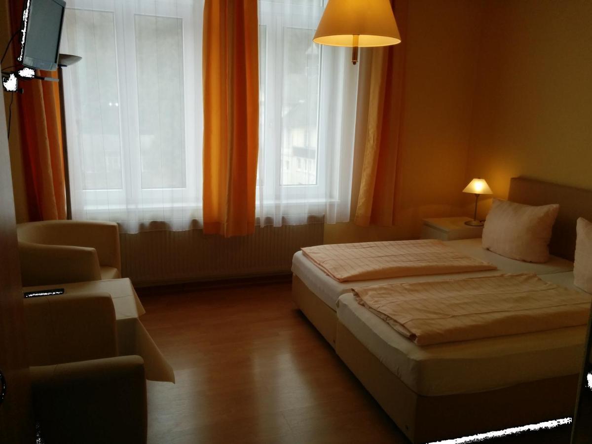 Triple Room,1147050598:JPEG