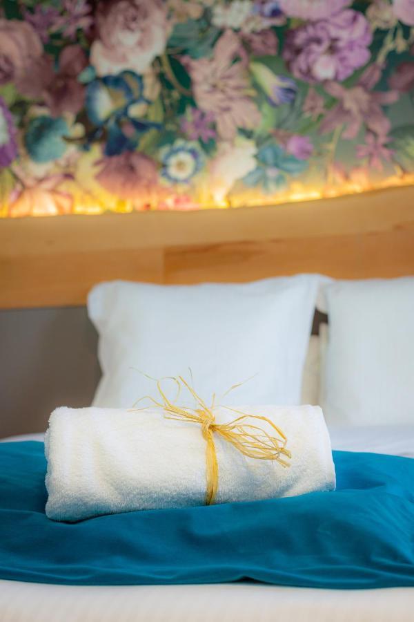 Exclusive Room