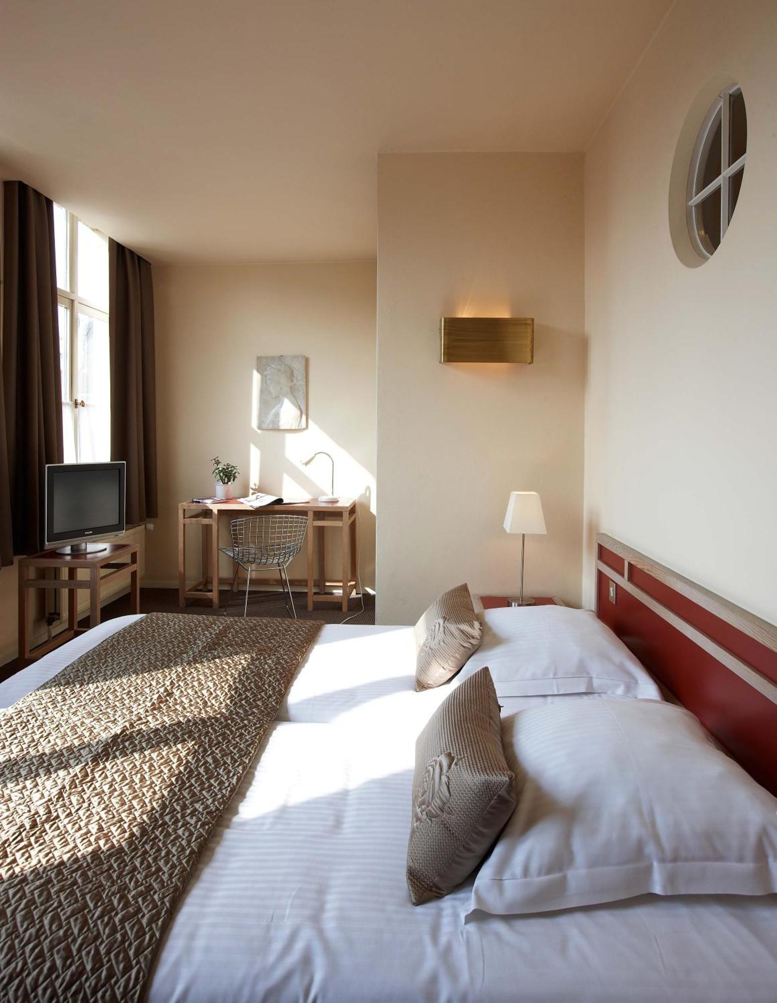 Superior Double or Twin Room,1216709929:JPEG