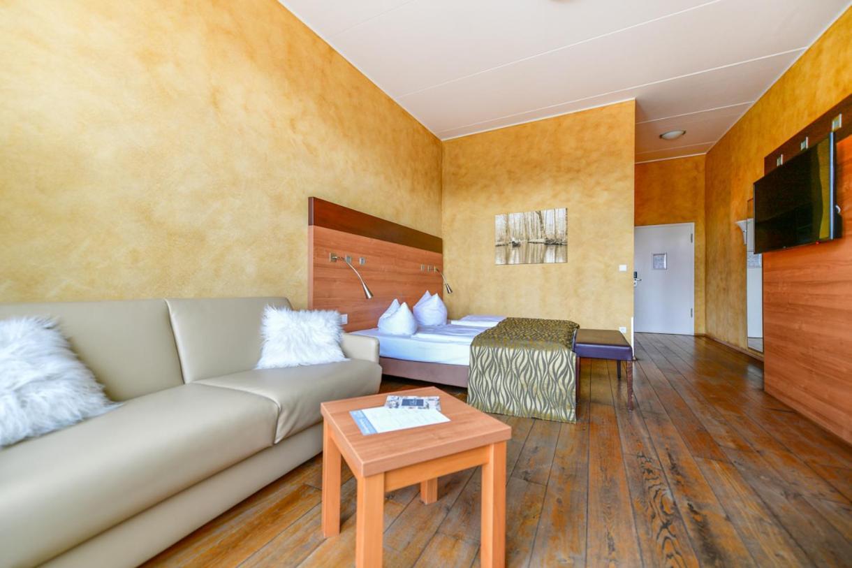 Junior Suite,1230954860:JPEG