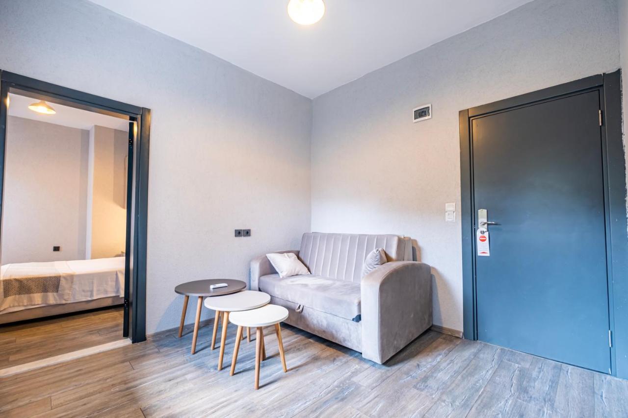 One-Bedroom Suite,1381027928:JPEG