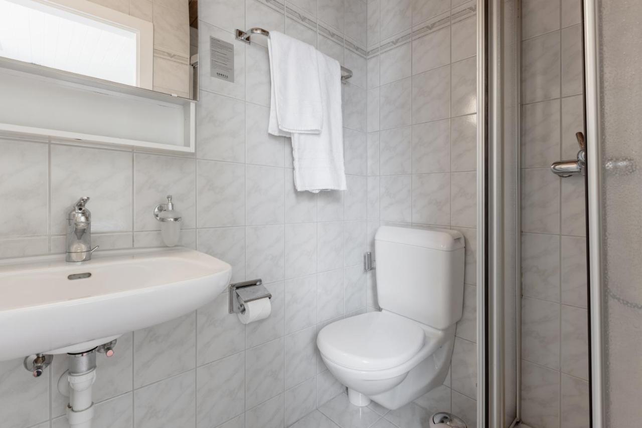 Economy Single Room