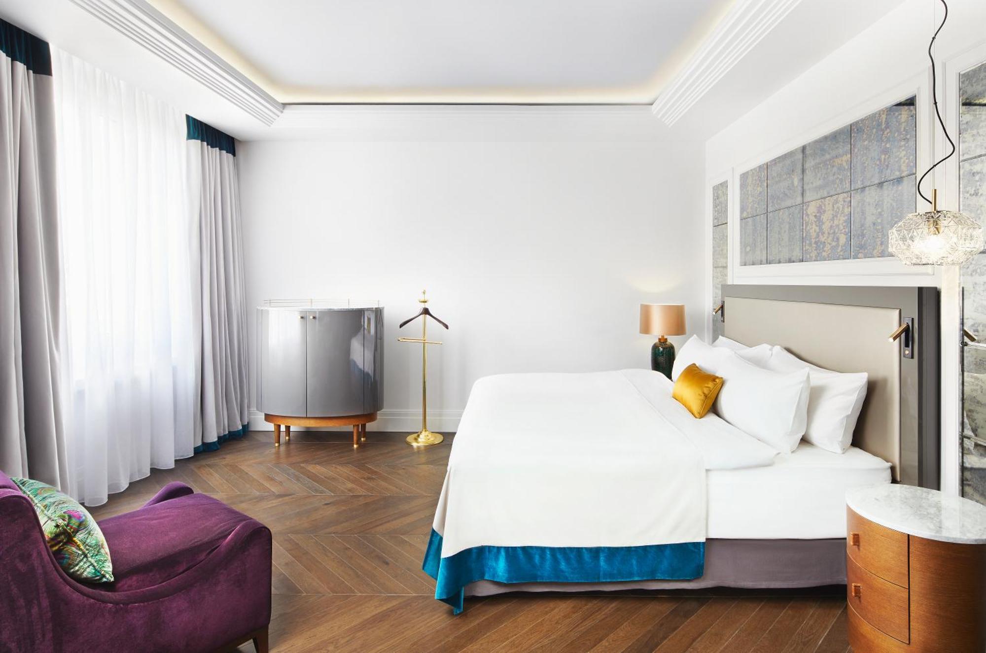 1 Bedroom Junior Suite 1 King bed City view,1526120854:JPEG