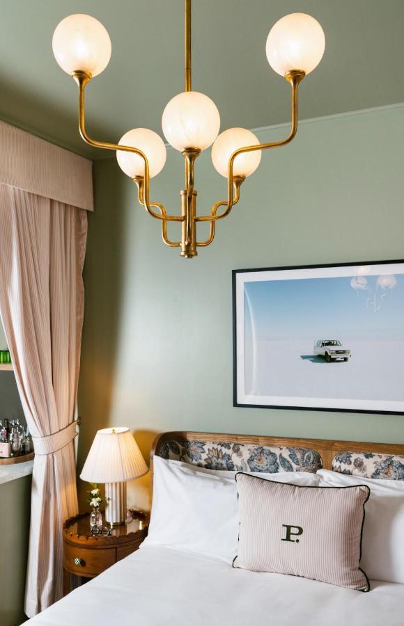 Zimmer mit Kingsize-Bett - Barrierefrei/befahrbare Dusche