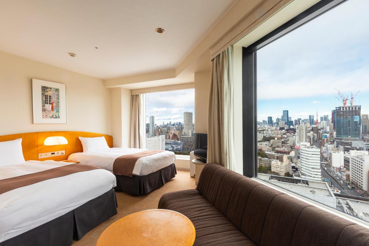 Eck-Zweibettzimmer mit Sofa, Hauptturm,19. bis 27. Etage – Nichtraucher