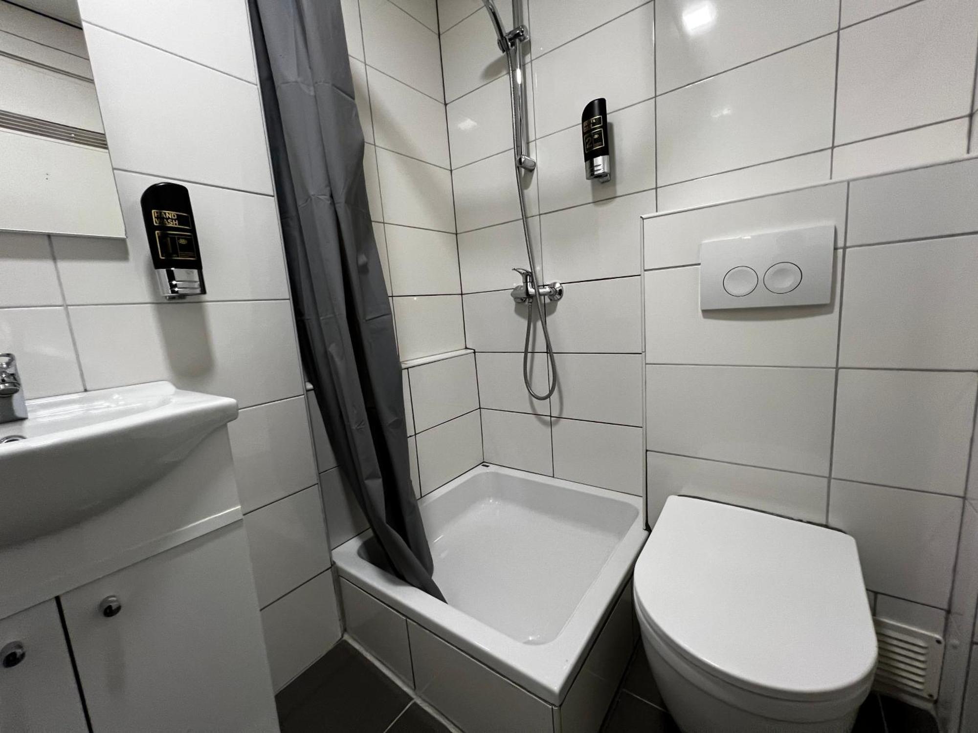 Classic Quadruple Room