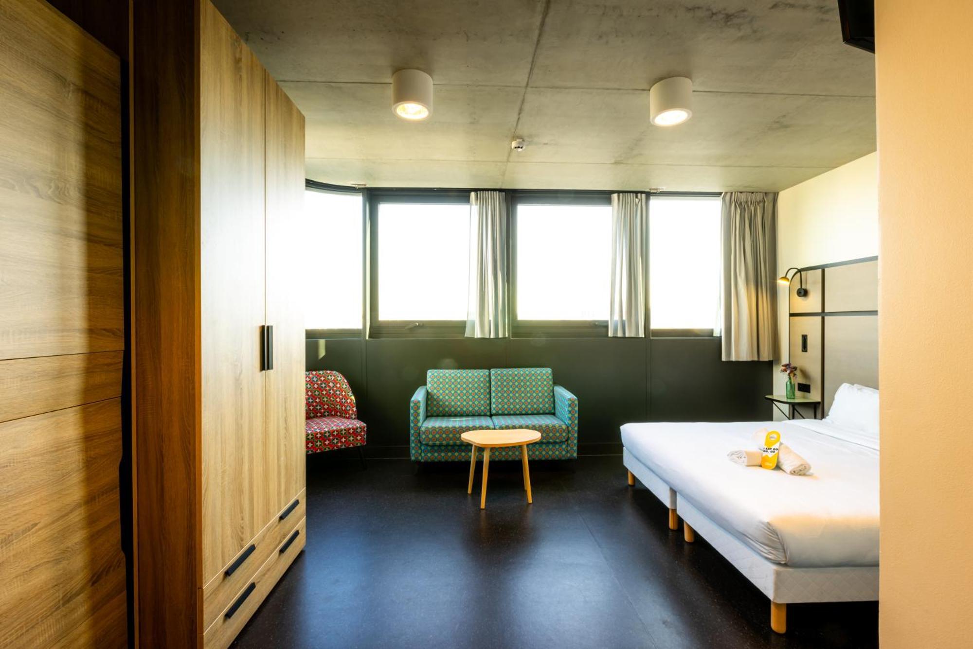 Deluxe Quadruple Room,1532998633:JPEG