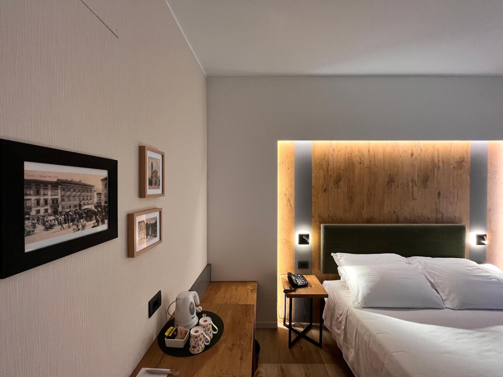 Standard Doppel-/Zweibettzimmer mit Balkon