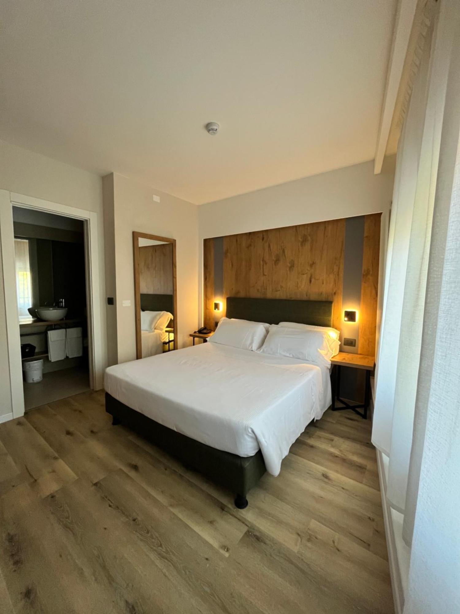 Standard Doppel- oder Zweibettzimmer