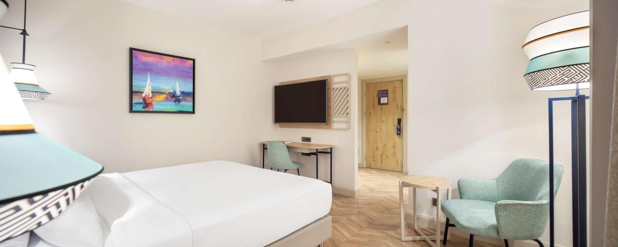 Deluxe Zimmer mit Kingsize-Bett