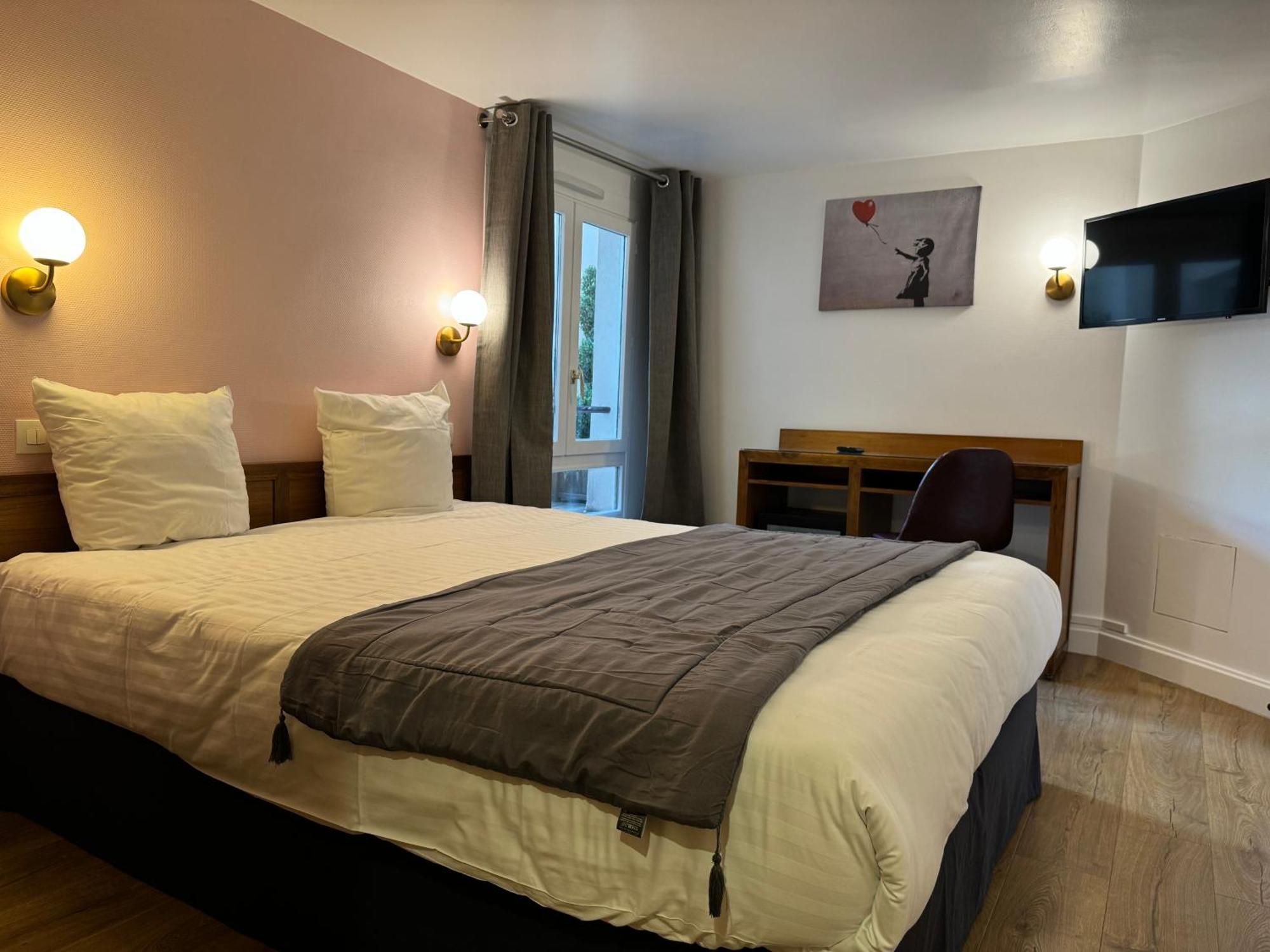 Double Room,1567031021:JPEG