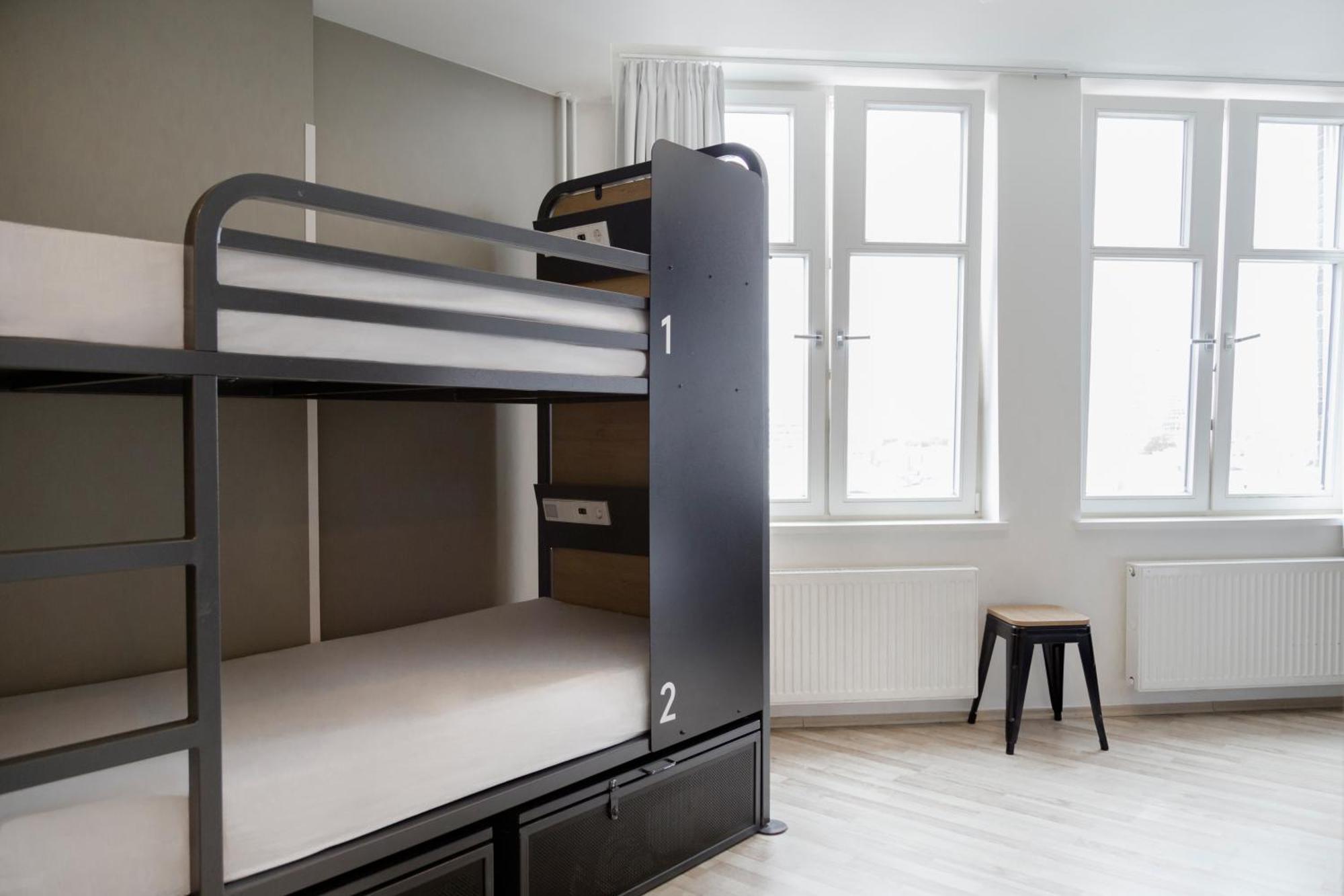 Bed 4-Bed Dormitory Room