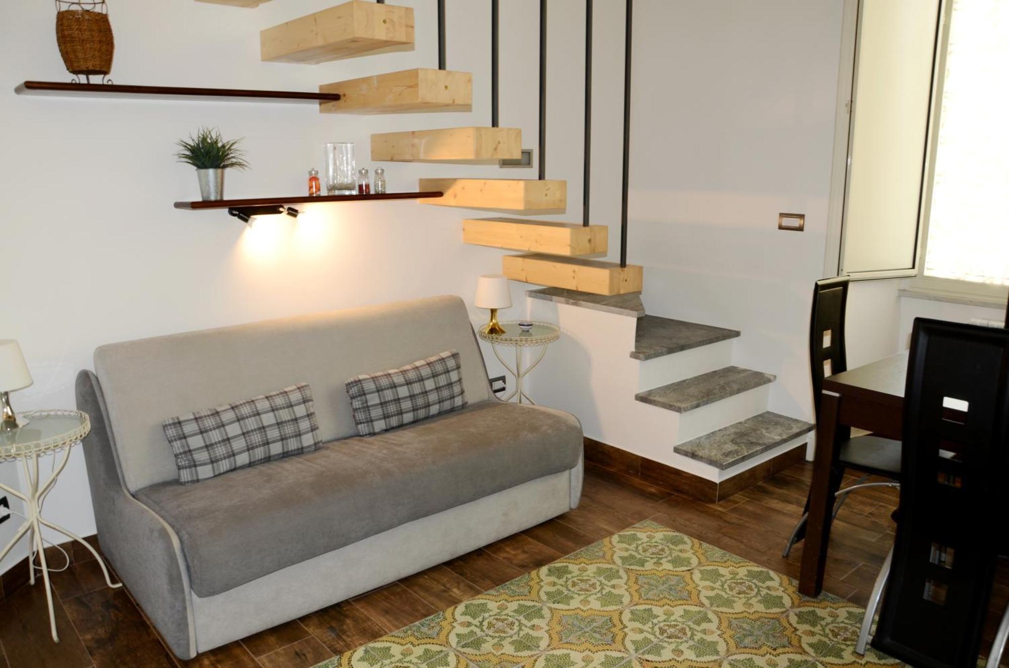 Maisonette,1591329034:JPEG