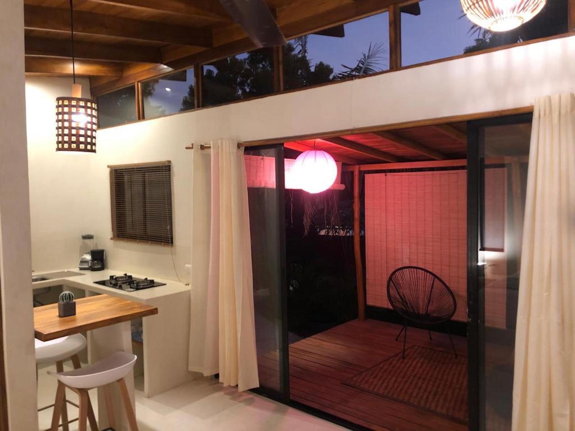 Deluxe Studio