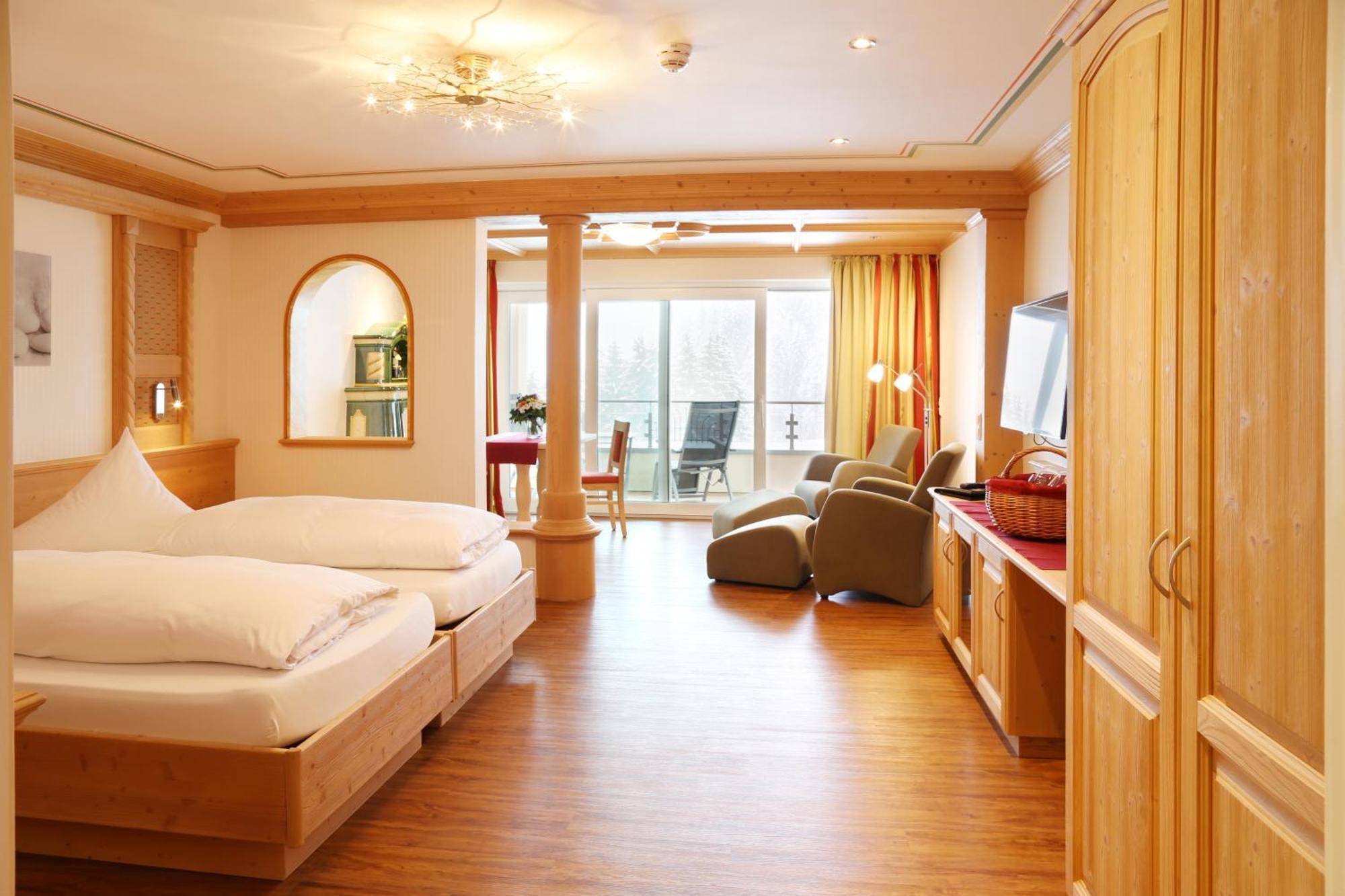 Superior Double Room Balcony,1600216759:JPEG