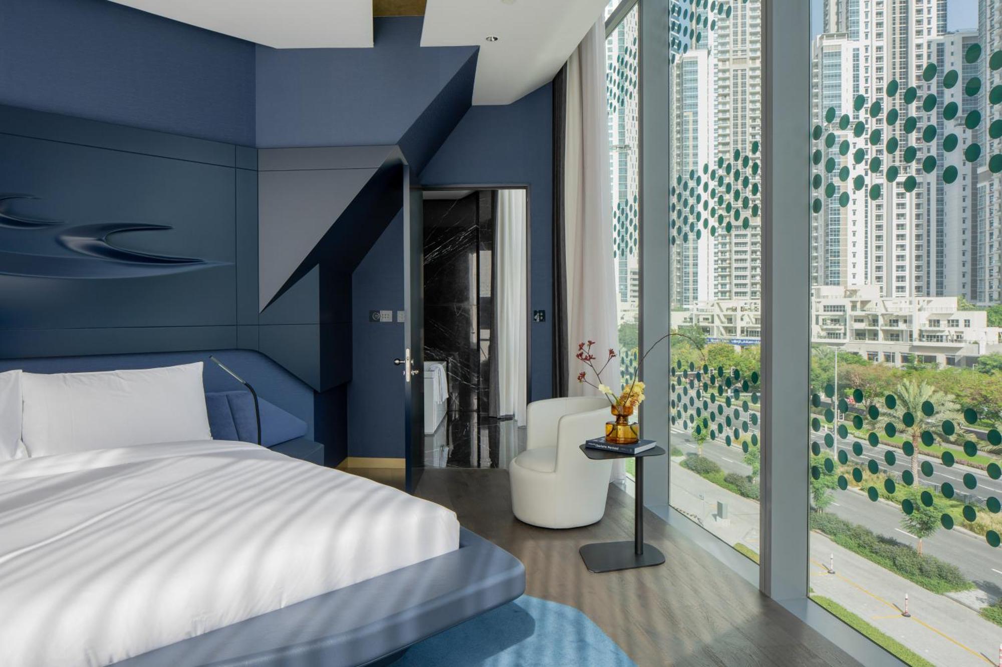 2 Bedroom Ultimate ME + Suite with Lounge and Jacuzzi
