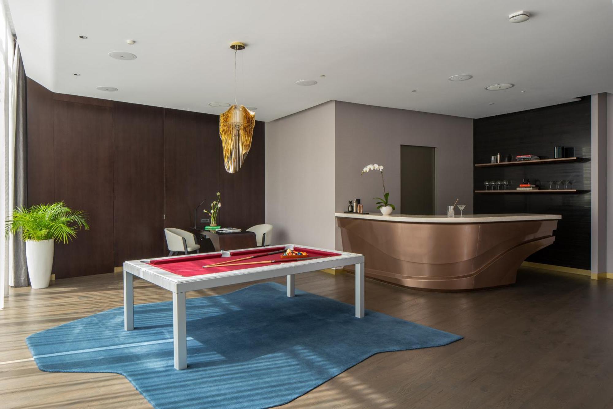 2 Bedroom Ultimate ME + Suite with Lounge and Jacuzzi