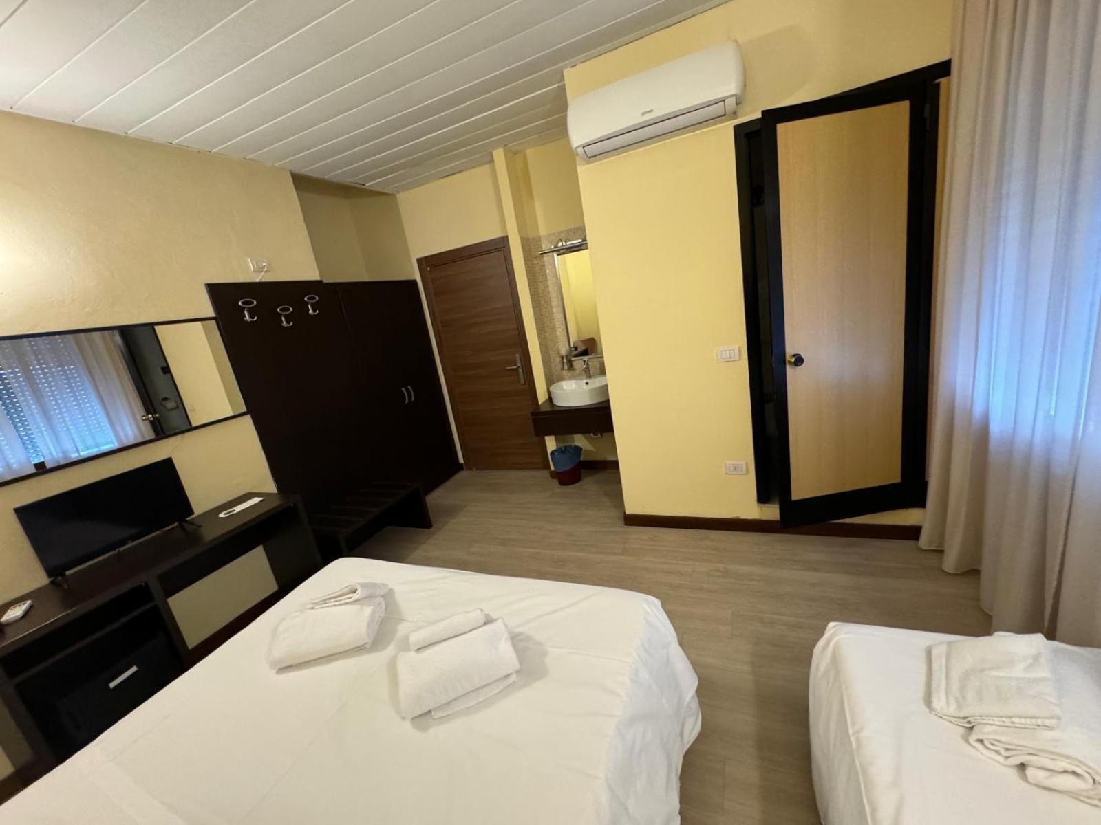 Dreibettzimmer