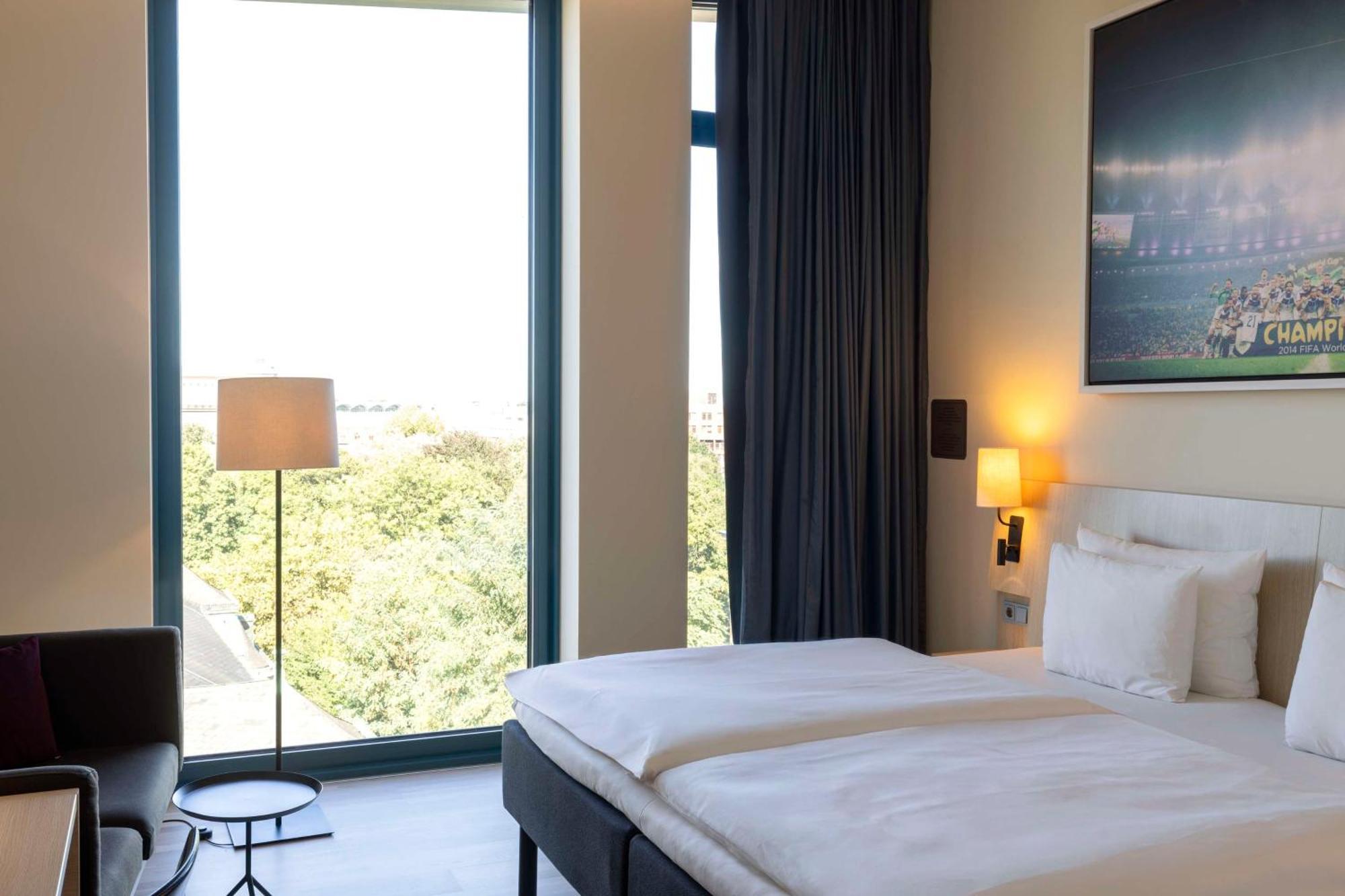 Superior Plus Doppelzimmer mit Zugang zur Lounge „Living Room"