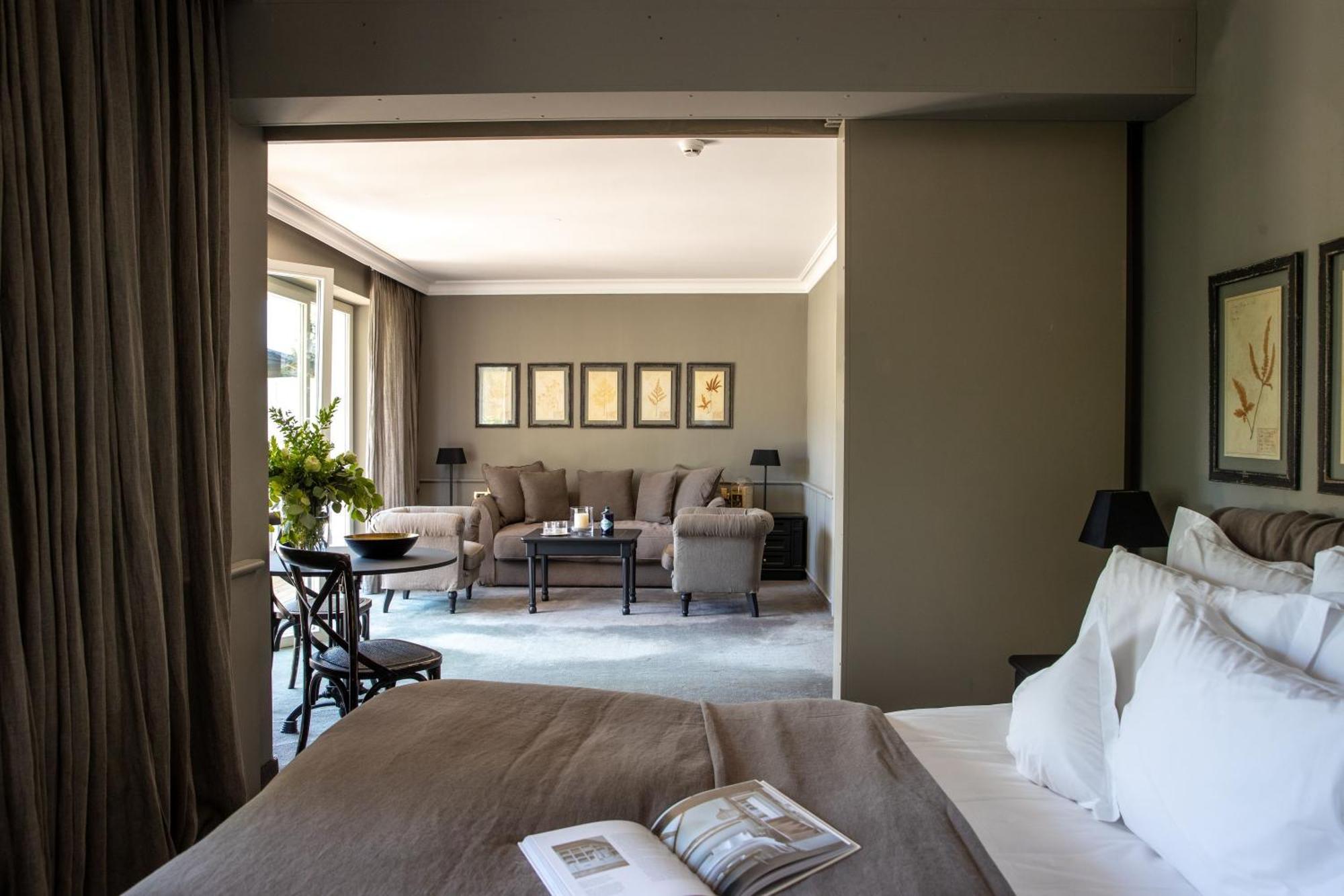 Suite Terrace,1629819672:JPEG