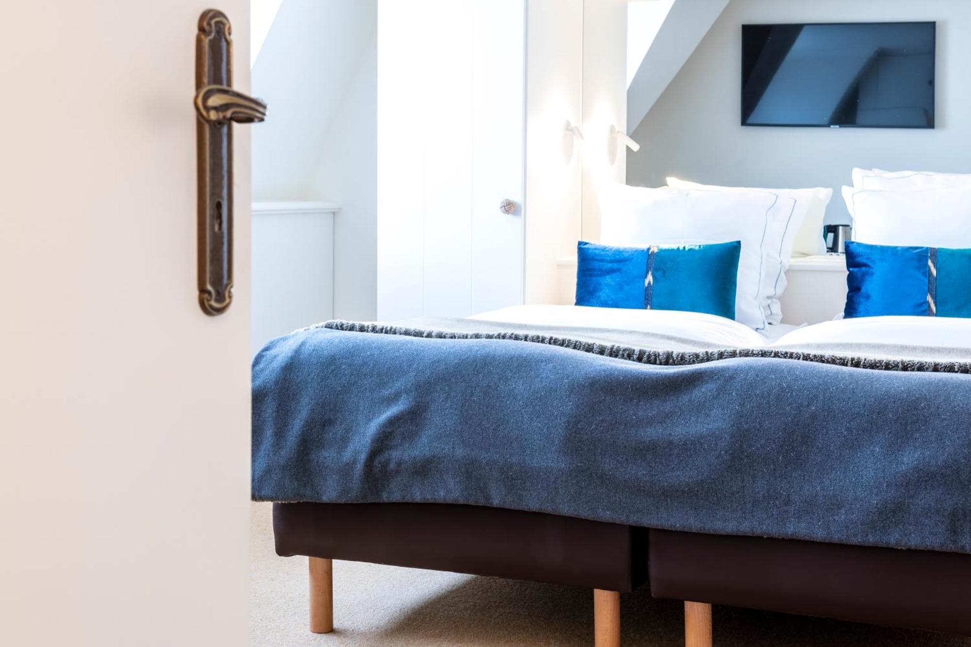 Double or Twin Room,1635248643:JPEG