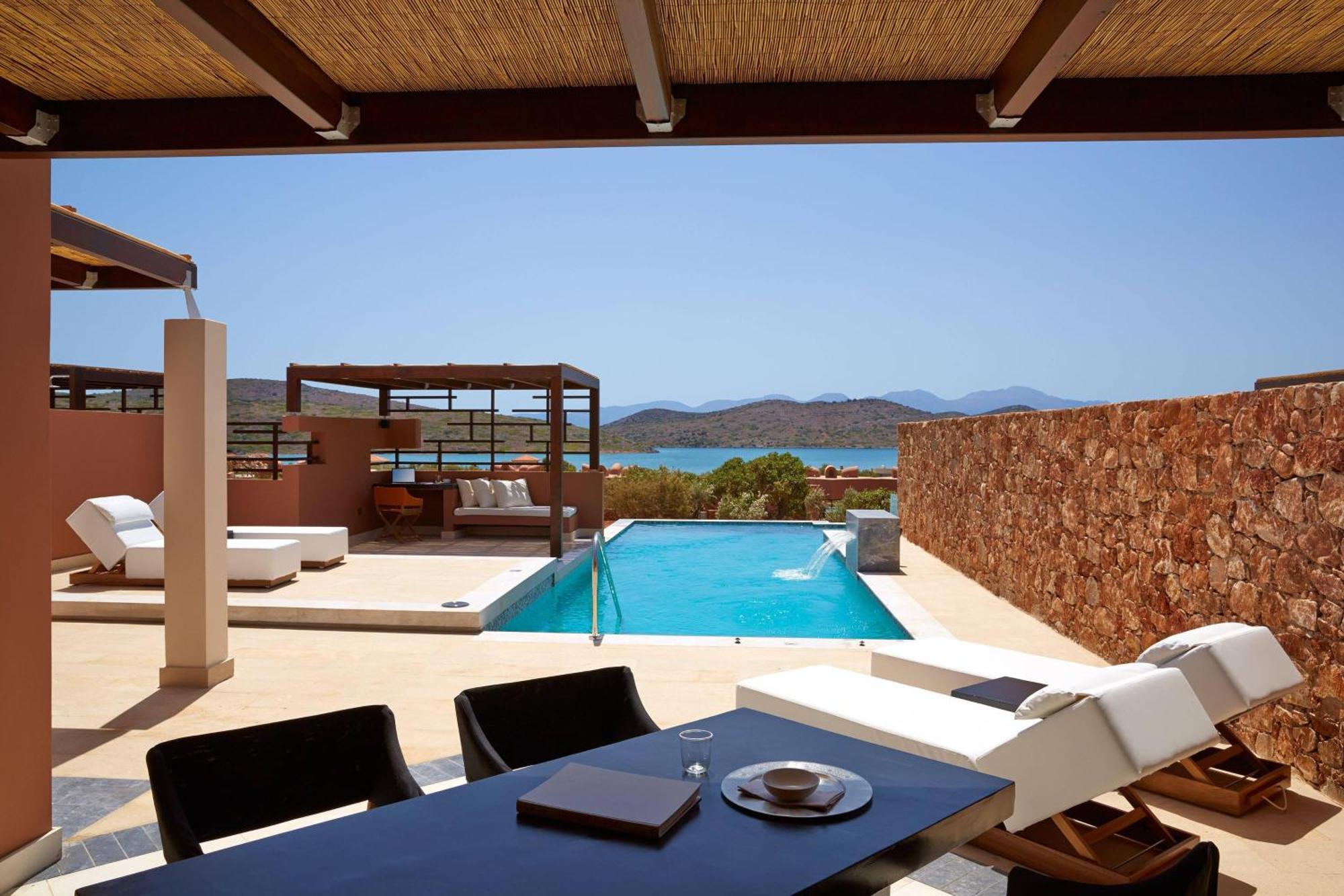 Luxus-Residenz mit 2 Schlafzimmern, eigenem Pool und Balkon - Meerblick