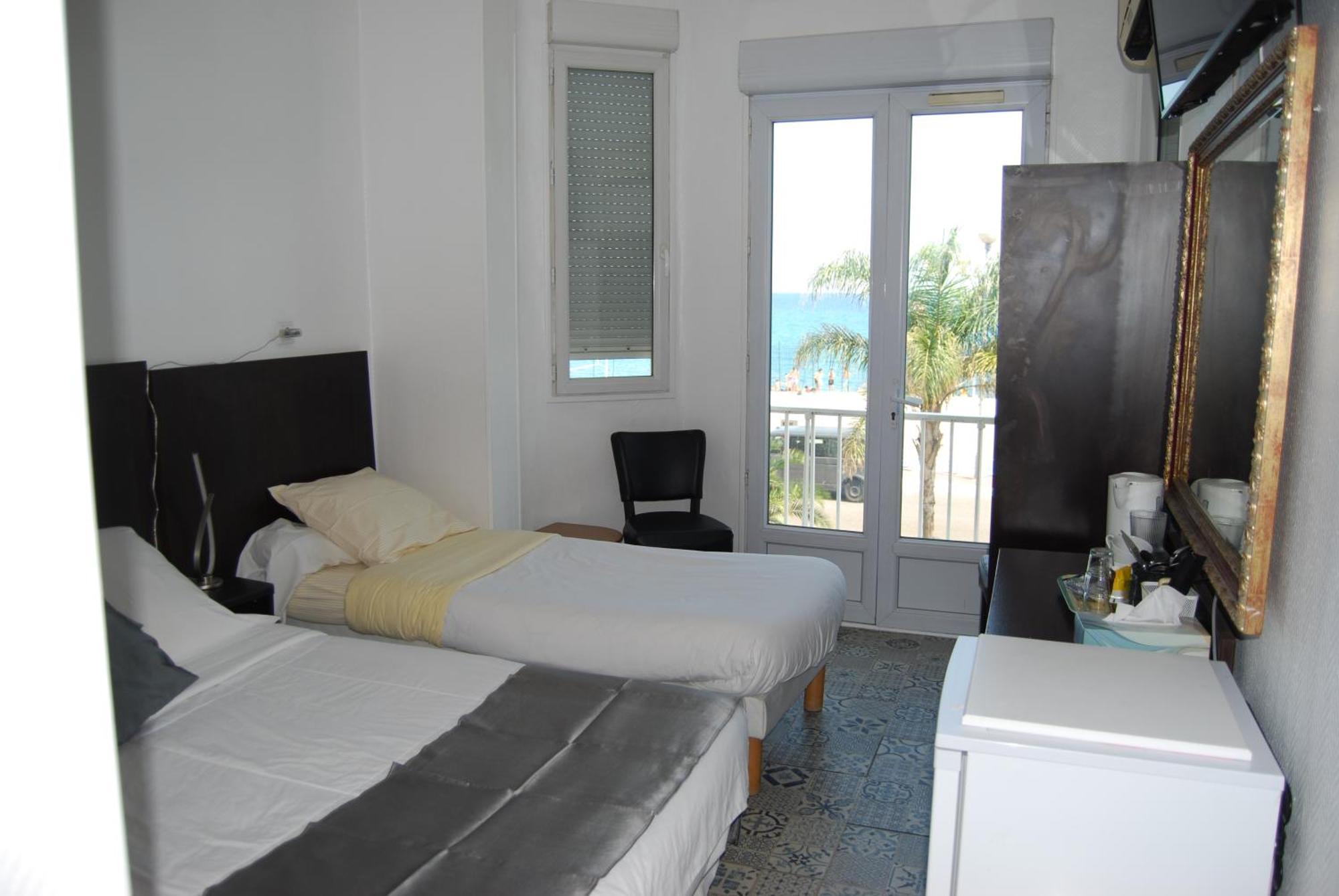 Triple Room,1675806094:JPEG
