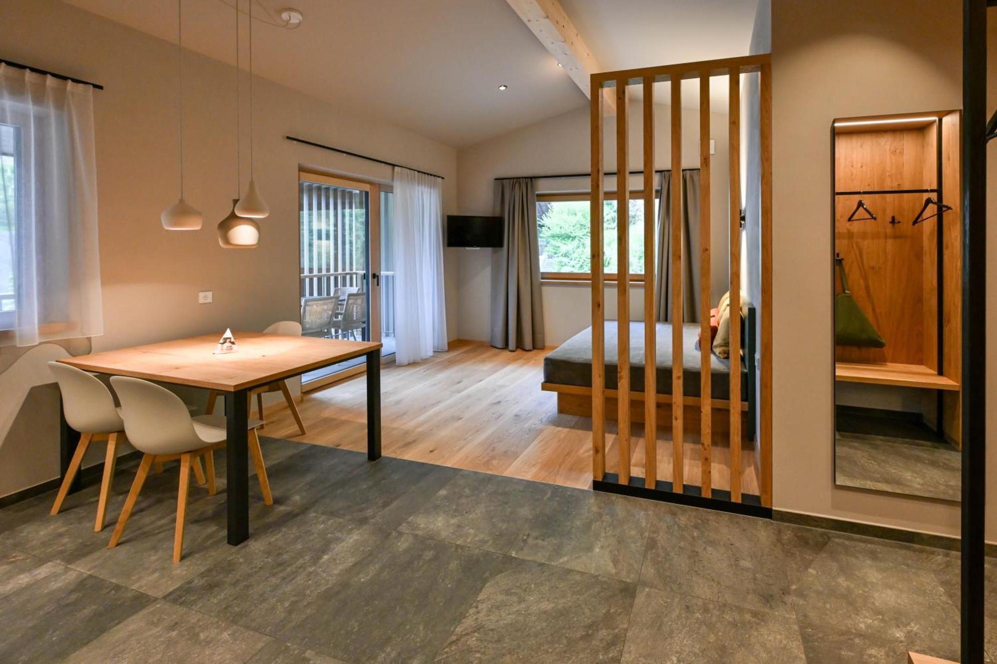 Apartment mit 1 Schlafzimmer und Balkon
