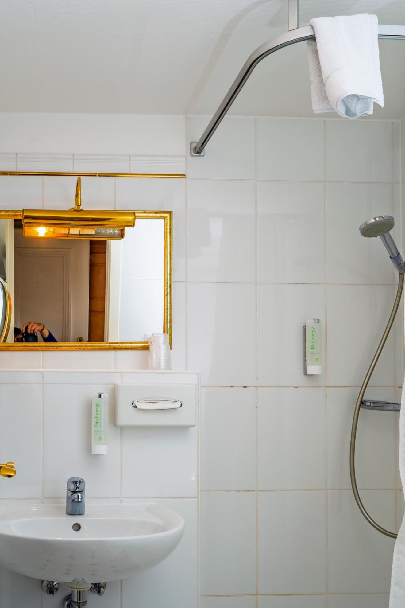 Großes Doppelzimmer
