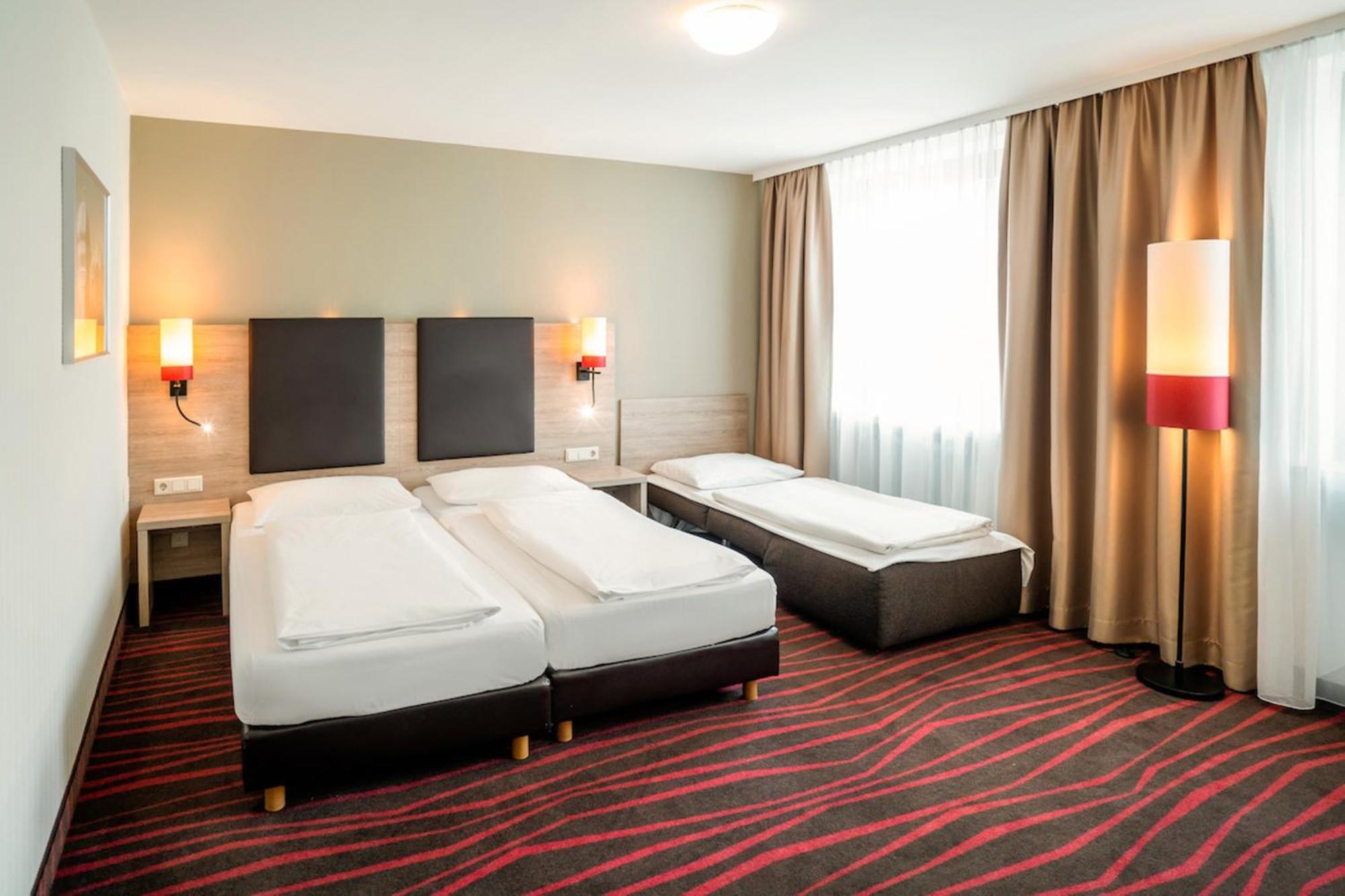 Vierbettzimmer (ohne Klimaanlage)