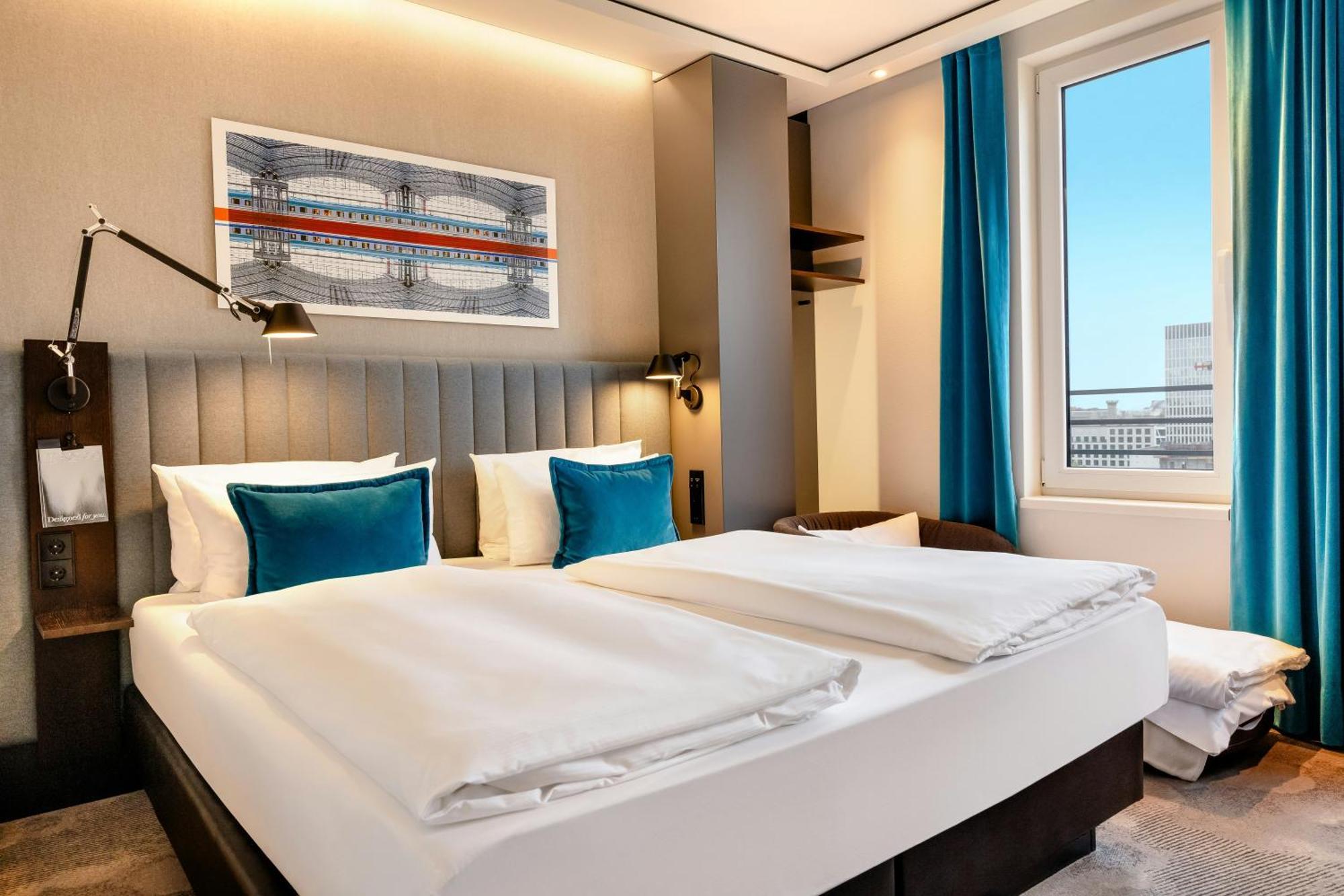 Deluxe Room,1746868758:JPEG