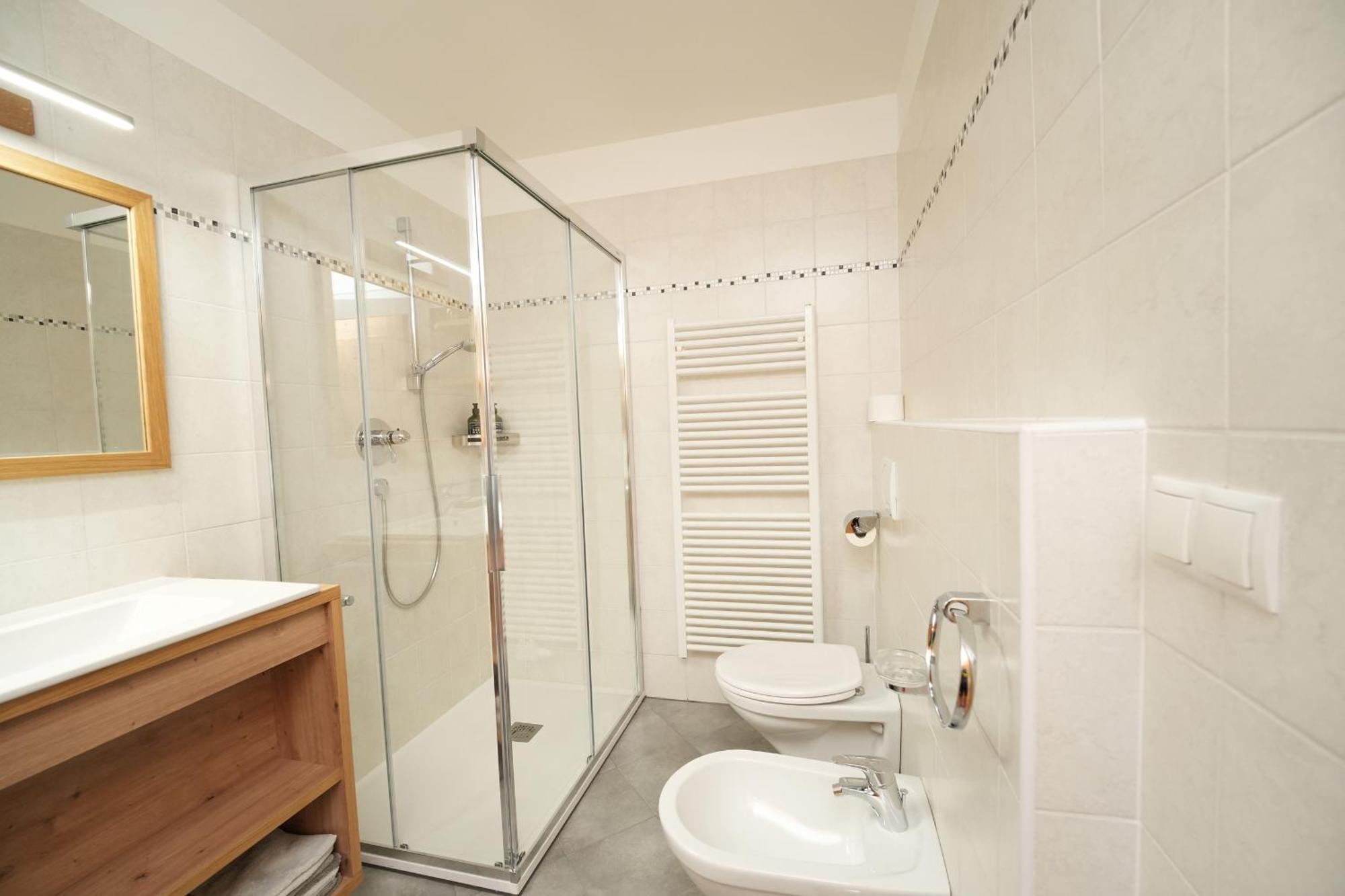 Apartment mit Dusche