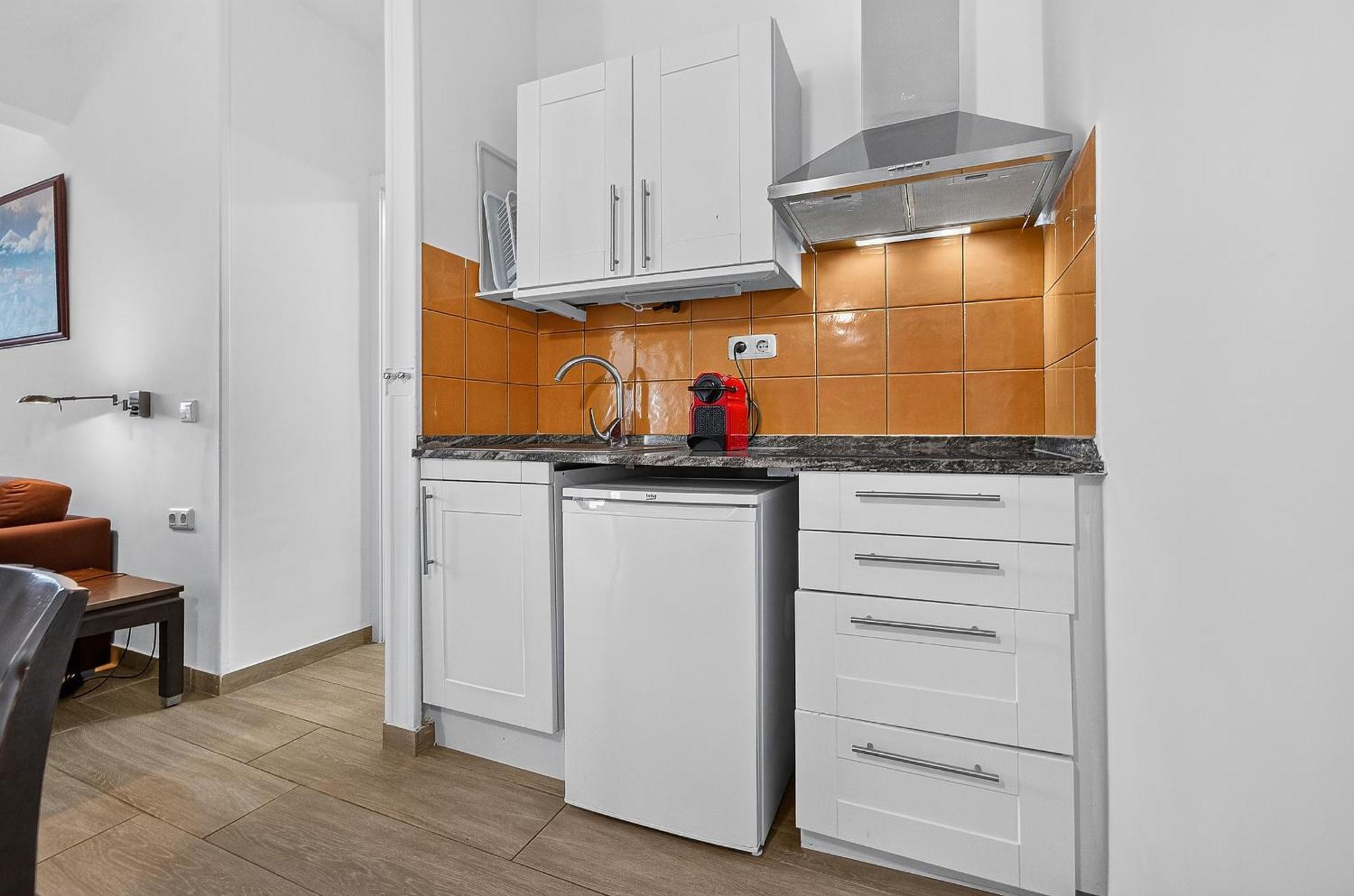 One-Bedroom Deluxe Apartment