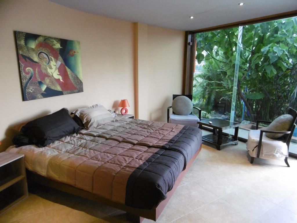 Doppelzimmer mit Poolblick