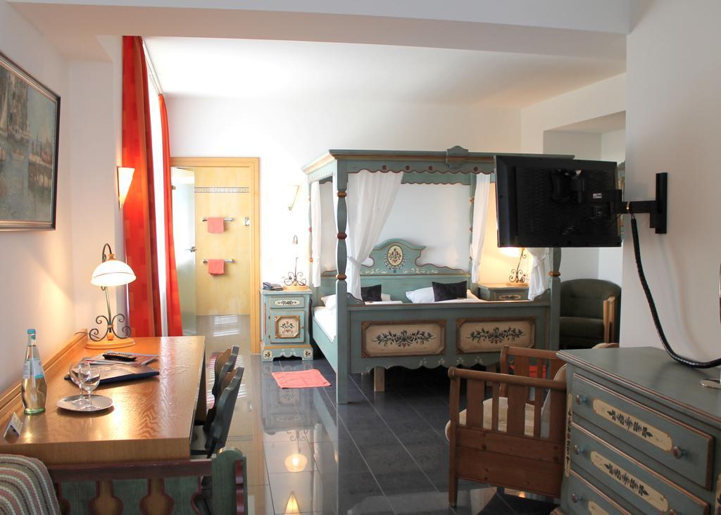 Superior Double Room,239195893:JPEG