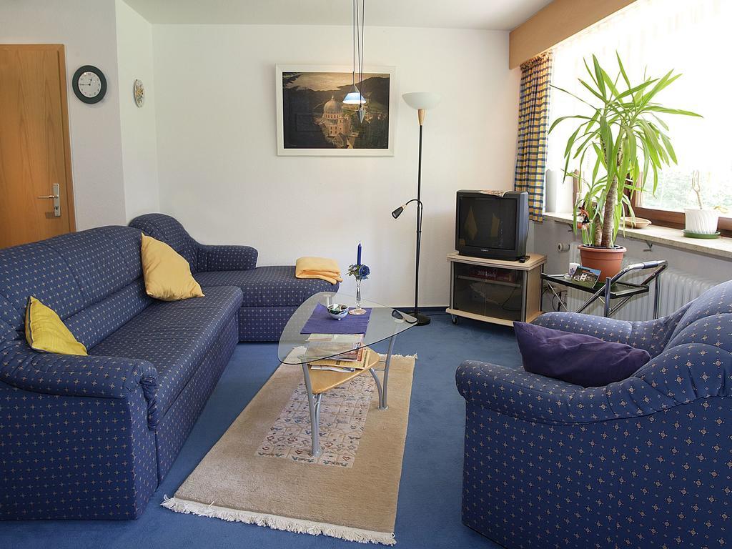 Apartment mit Terrasse