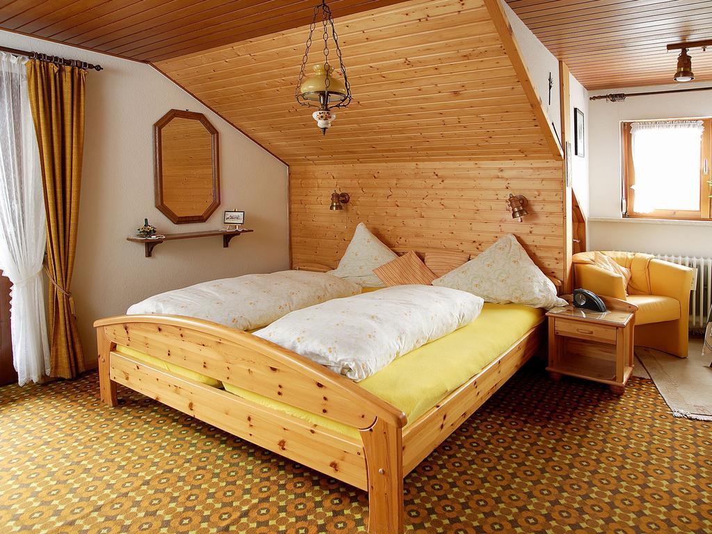 Doppelzimmer mit Gemeinschaftsbad