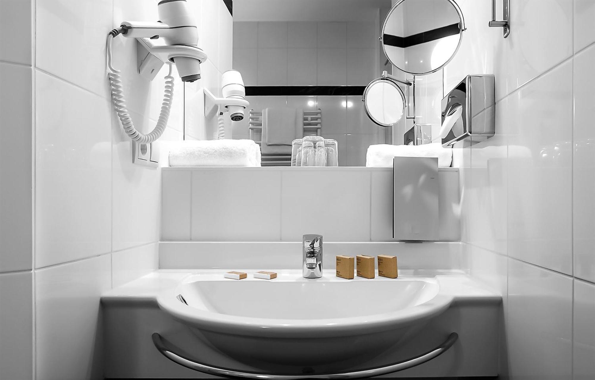 Triple Room,304378252:JPEG