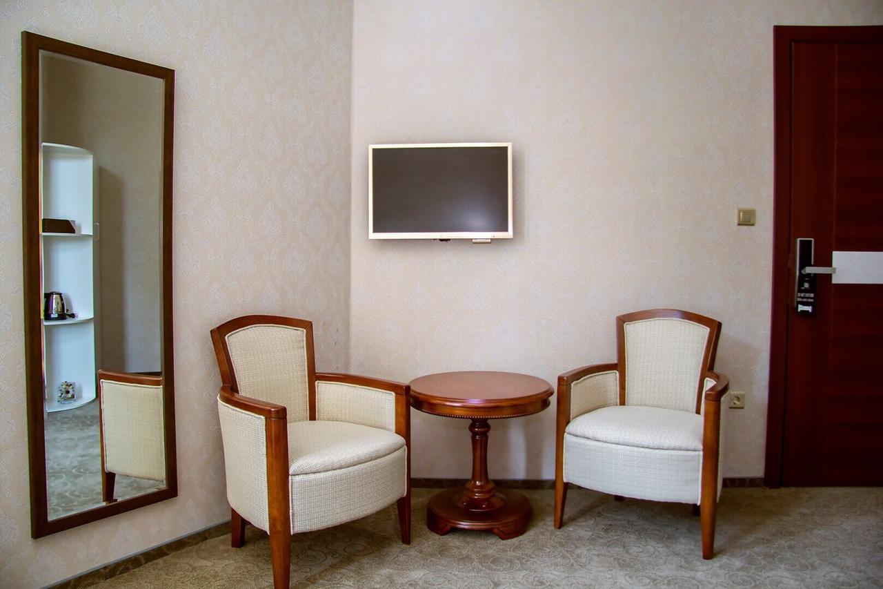 Großes Doppelzimmer