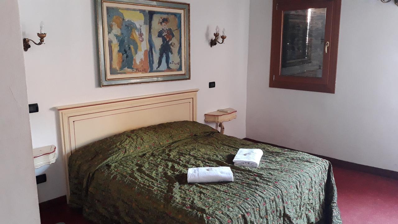Doppelzimmer mit eigenem Bad