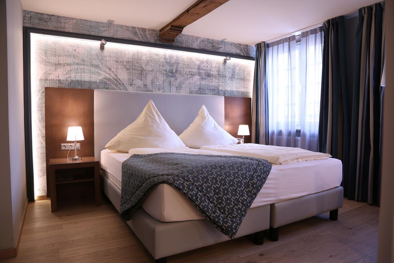 Comfort Dreibettzimmer mit Dusche