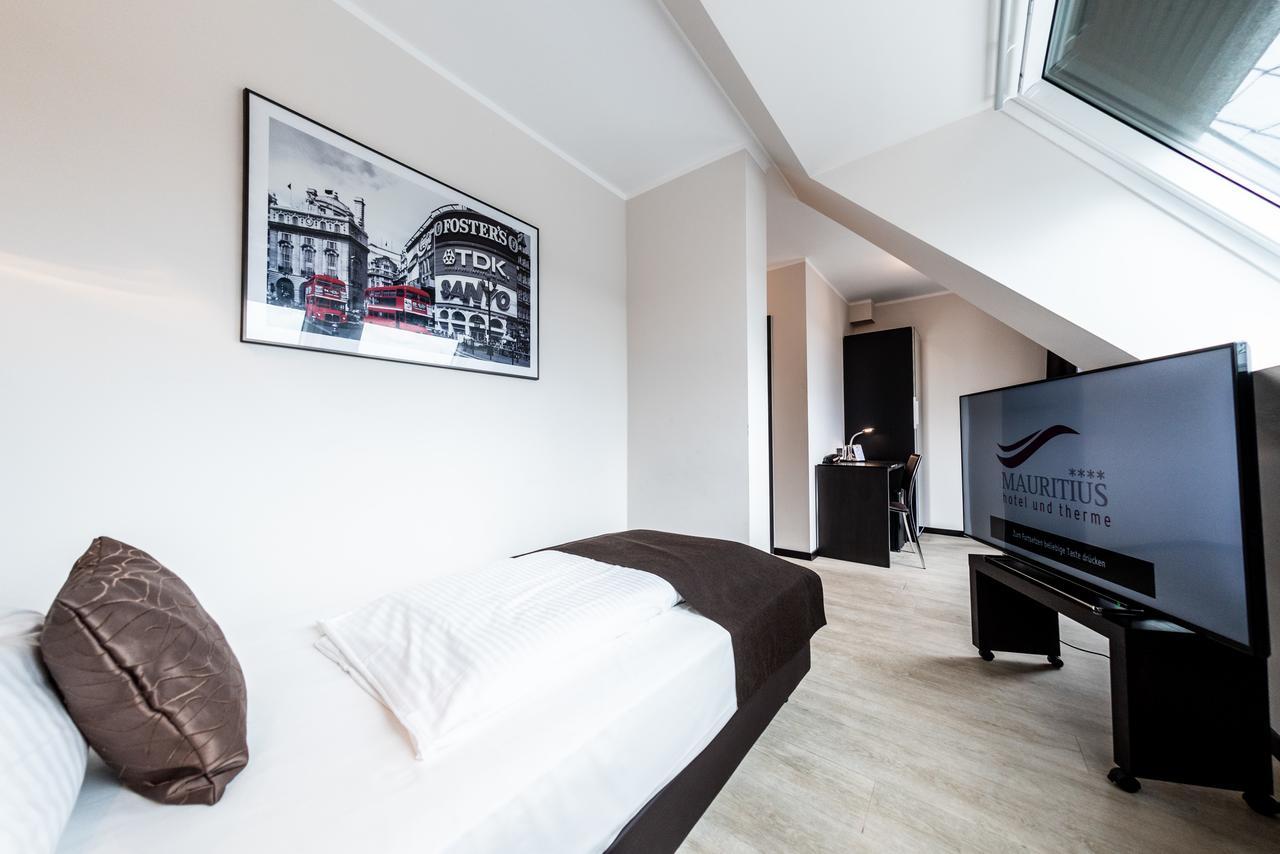 Standard Single Room,1039892578:JPEG