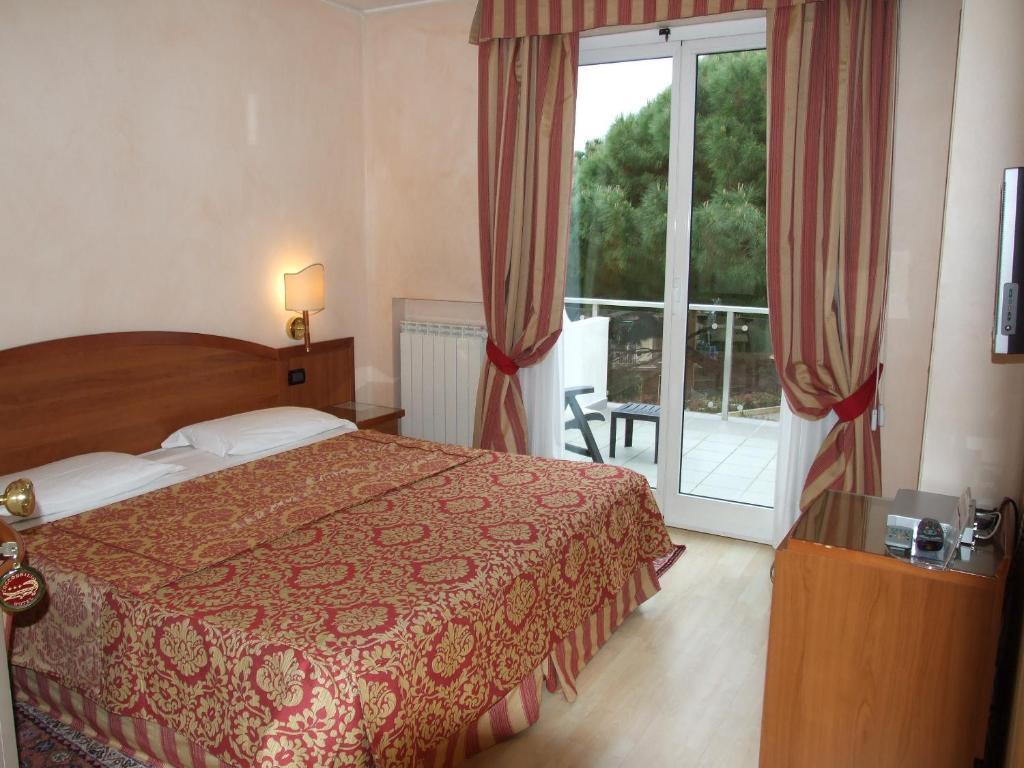 Doppelzimmer mit Terrasse