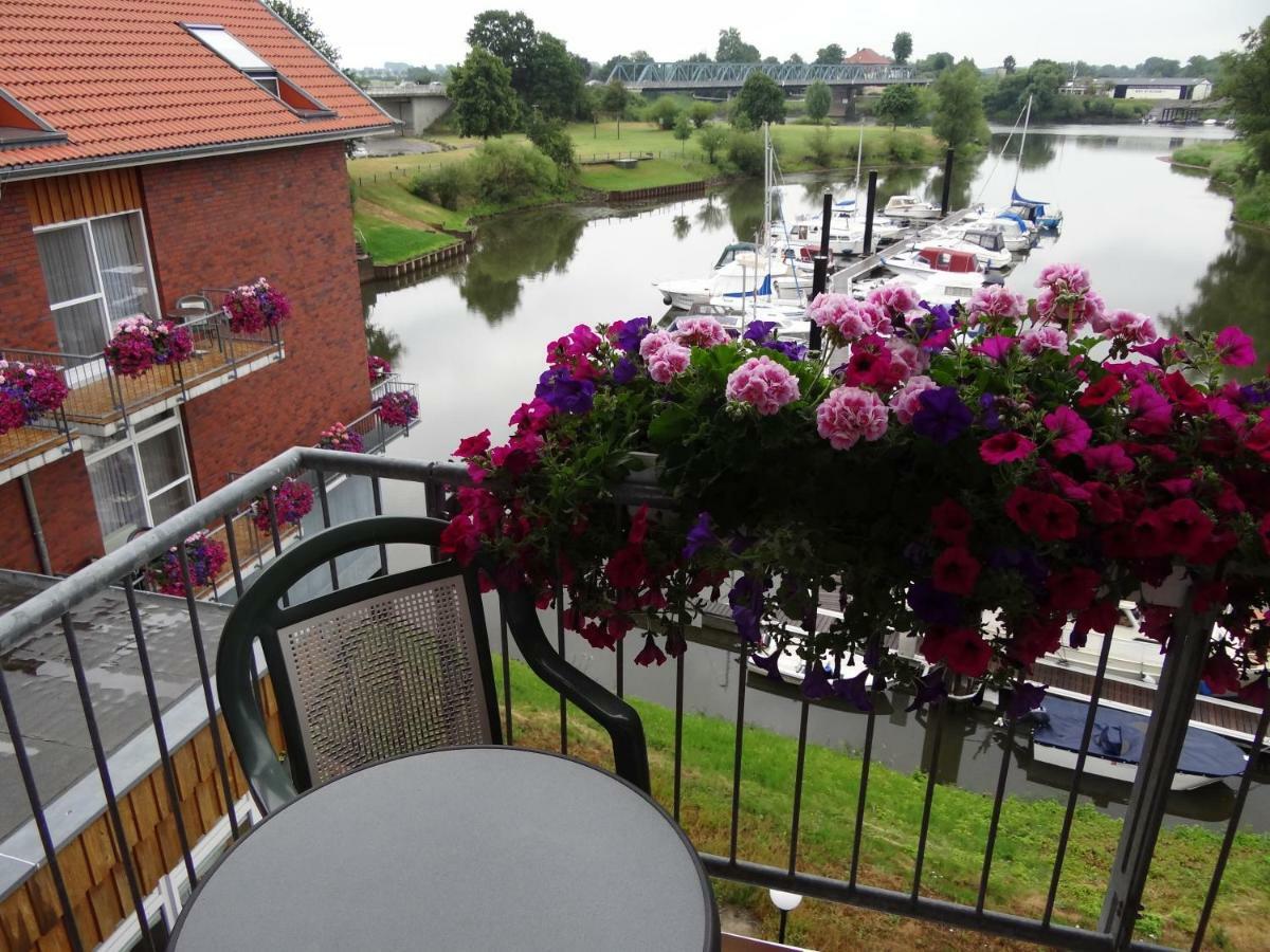 Single Room Balcony