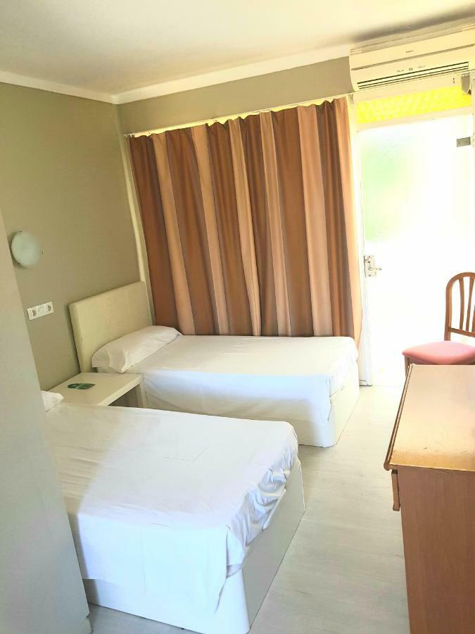 Twin Room,440244912:JPEG