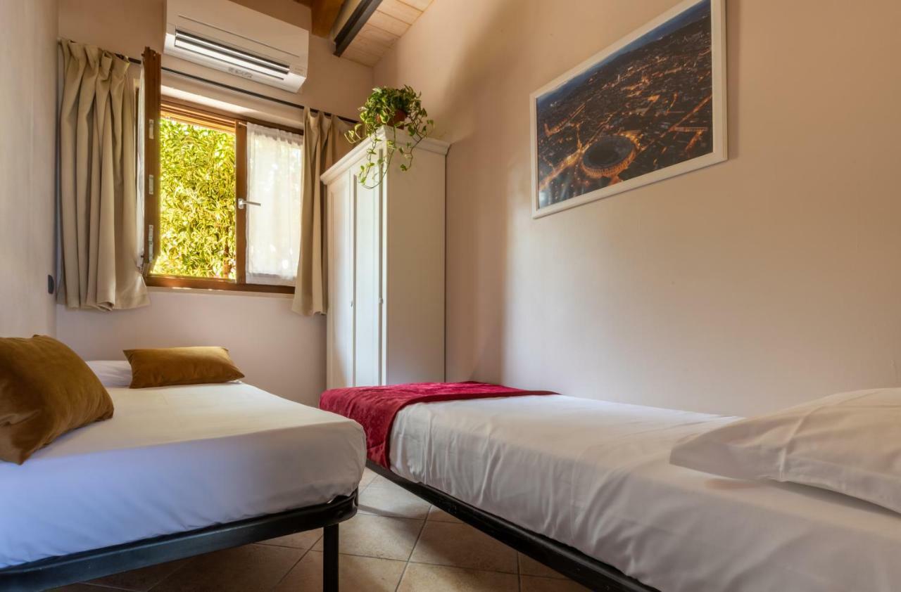 Two-Bedroom Apartment,831594020:JPEG
