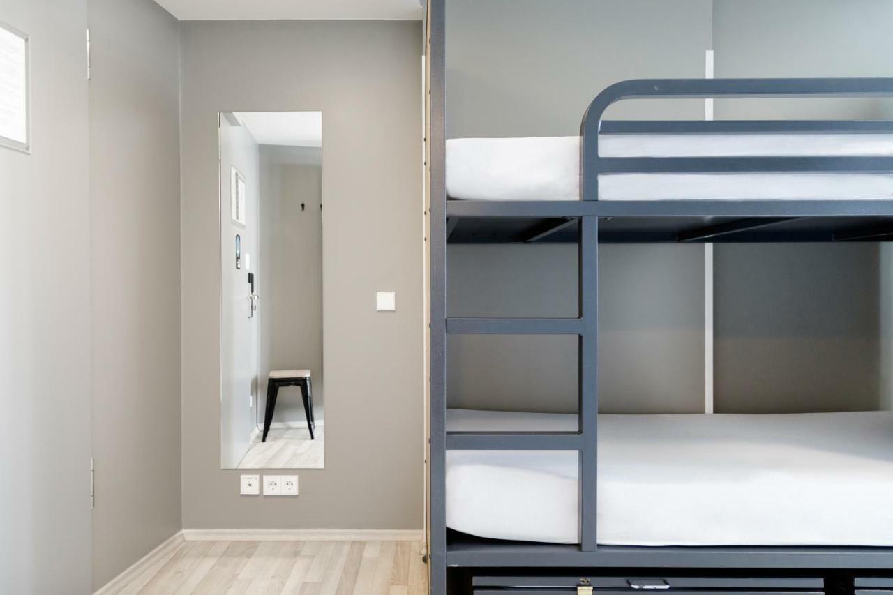Bed 4-Bed Dormitory Room