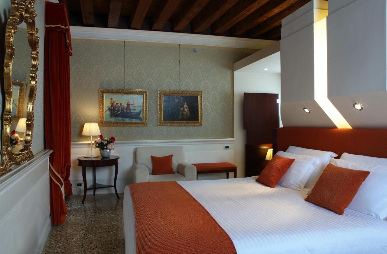 Junior Suite mit Kanalblick